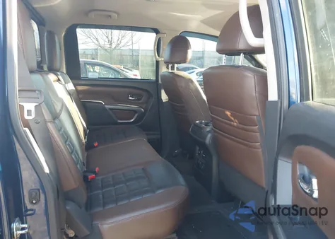 2016 Nissan Titan Xd Platinum Reserve Diesel z USA, uszkodzony, nr VIN 1N6BA1F46GN514760